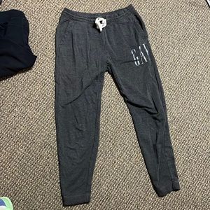 GAP sweatpants